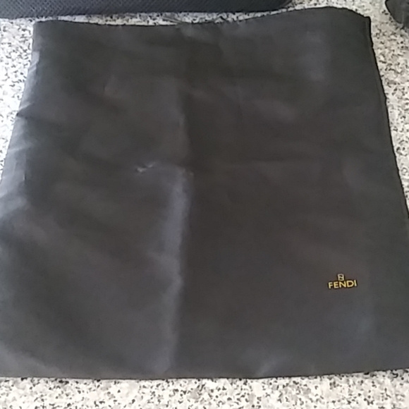 ❌SOLD❌💯FENDI Tote. GUC 8/10. - Picture 8 of 8